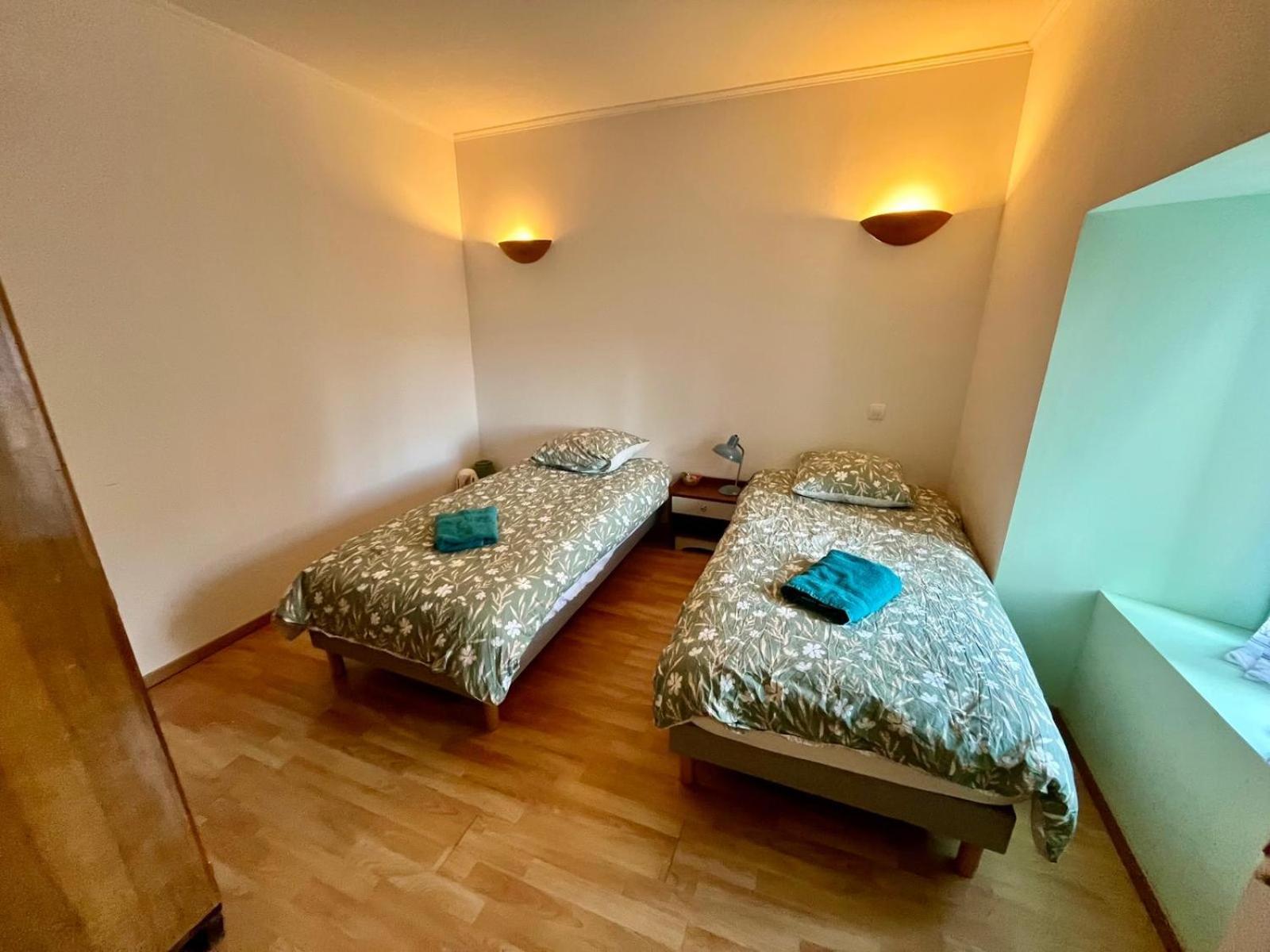 Couette-café D Hotes Chez Dany Maowmaow Et Garfield *